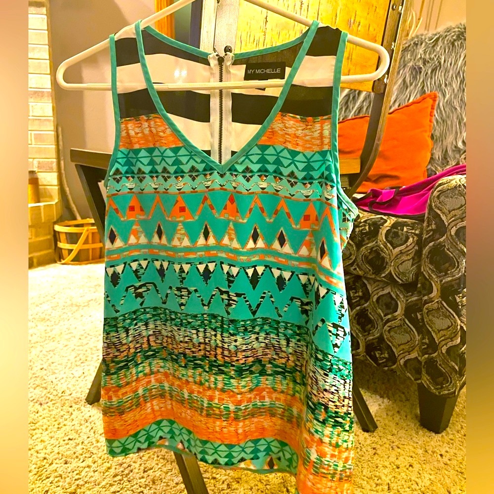 Multicolored preppy bohemian top, size XS, great condition!